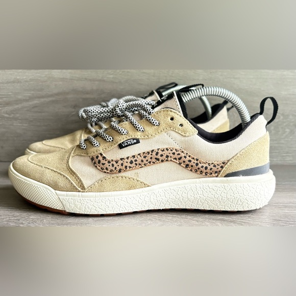 Vans Ultrarange Exo Se Low Animal Brown/white Womens 9 Men’s 7.5 - Picture 2 of 8